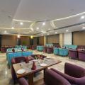 Restaurant w